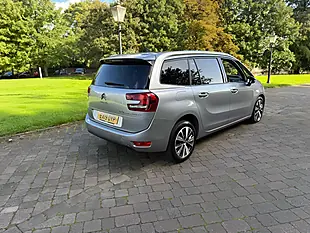 Used 2019 Citroen Grand C4 Spacetourer Feel Grey - Interior and Exterior details 4