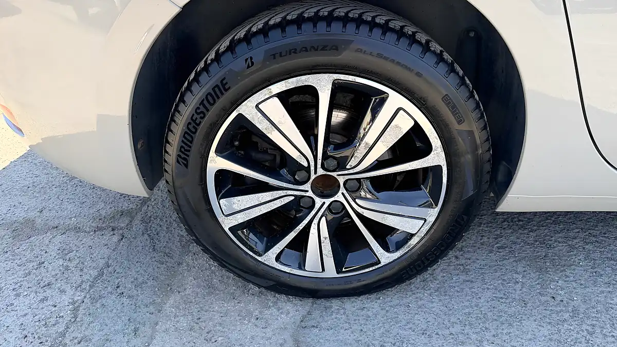 Used 2019 Citroen Grand C4 Spacetourer Flair Beige - Interior and Exterior details 19