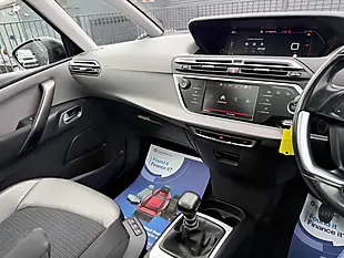 Used 2019 Citroen Grand C4 Spacetourer Flair Black - Interior and Exterior details 15