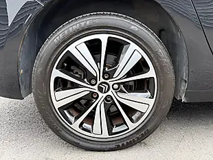 Used 2019 Citroen Grand C4 Spacetourer Flair Black - Interior and Exterior details 19