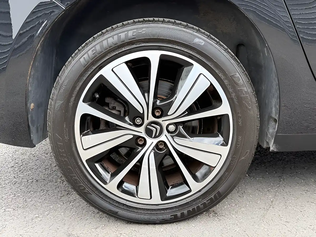 Used 2019 Citroen Grand C4 Spacetourer Flair Black - Interior and Exterior details 19