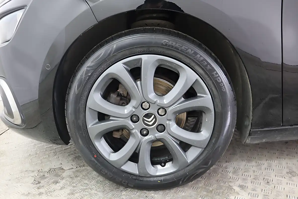 Used 2019 Citroen Grand C4 Spacetourer Flair Black - Interior and Exterior details 10