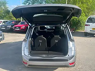 Used 2019 Citroen Grand C4 Spacetourer Flair Grey - Interior and Exterior details 5