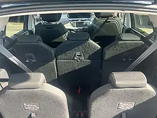 Used 2019 Citroen Grand C4 Spacetourer Flair Grey - Interior and Exterior details 6