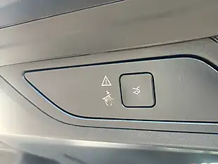 Used 2019 Citroen Grand C4 Spacetourer Flair Grey - Interior and Exterior details 7