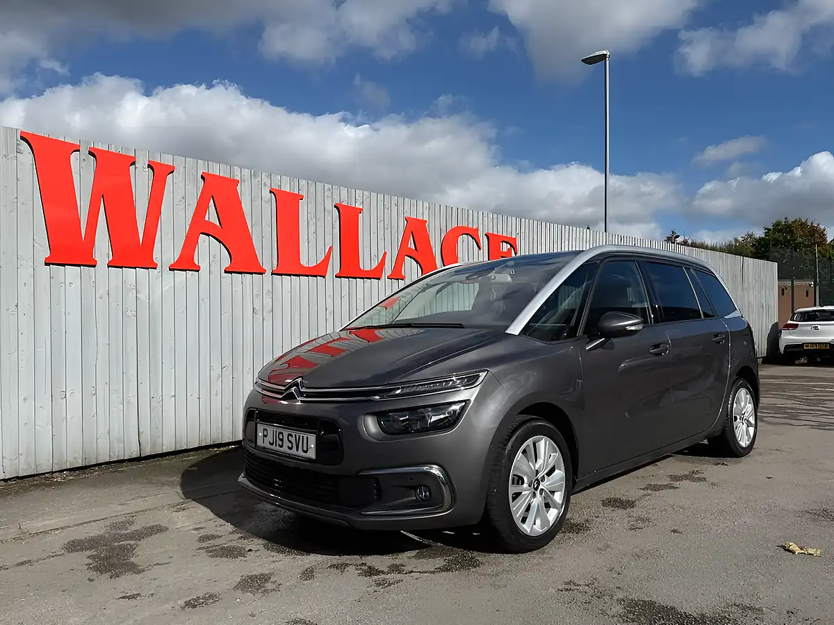 Used 2019 Citroen Grand C4 Spacetourer Flair Grey - Interior and Exterior details 7