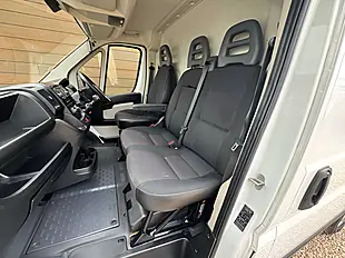 Used 2019 Citroen Relay Enterprise Blue White - Interior and Exterior details 19