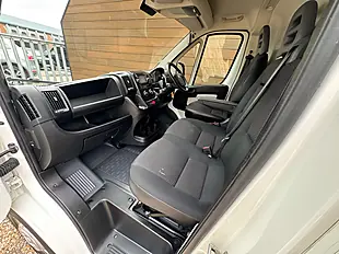Used 2019 Citroen Relay Enterprise Blue White - Interior and Exterior details 20