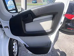 Used 2019 Citroen Relay Enterprise White - Interior and Exterior details 14