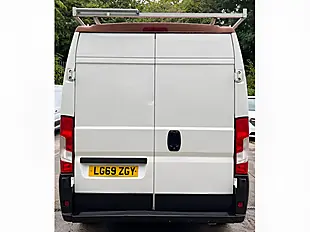 Used 2019 Citroen Relay Enterprise White - Interior and Exterior details 10