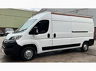 Used 2019 Citroen Relay Enterprise White - Interior and Exterior details 13