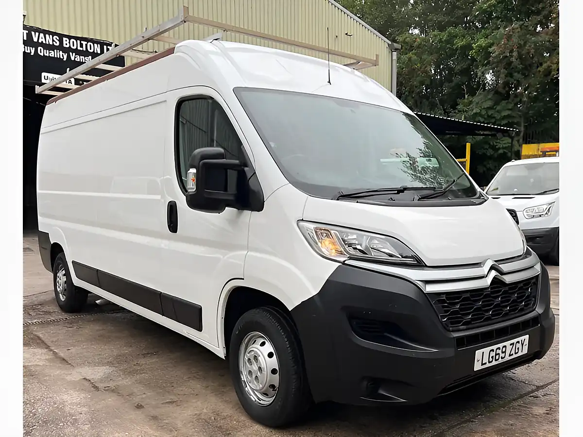Used 2019 Citroen Relay Enterprise White - Interior and Exterior details 4