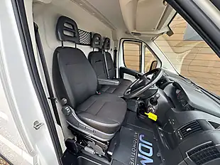 Used 2019 Citroen Relay Enterprise White - Interior and Exterior details 10