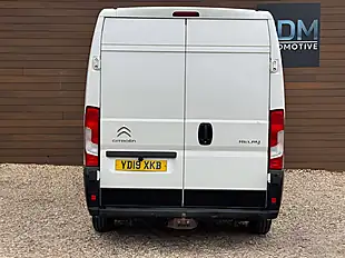 Used 2019 Citroen Relay Enterprise White - Interior and Exterior details 4