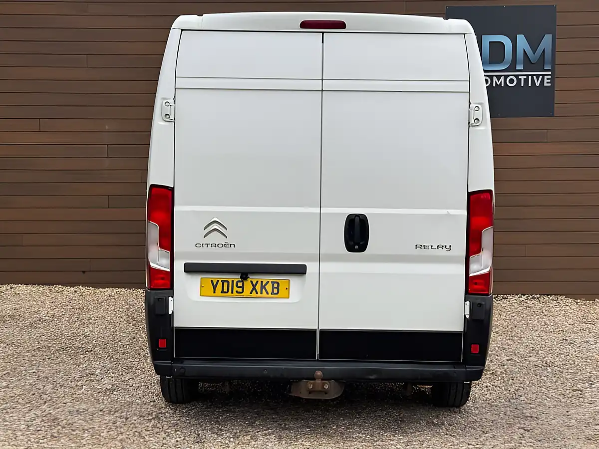 Used 2019 Citroen Relay Enterprise White - Interior and Exterior details 4