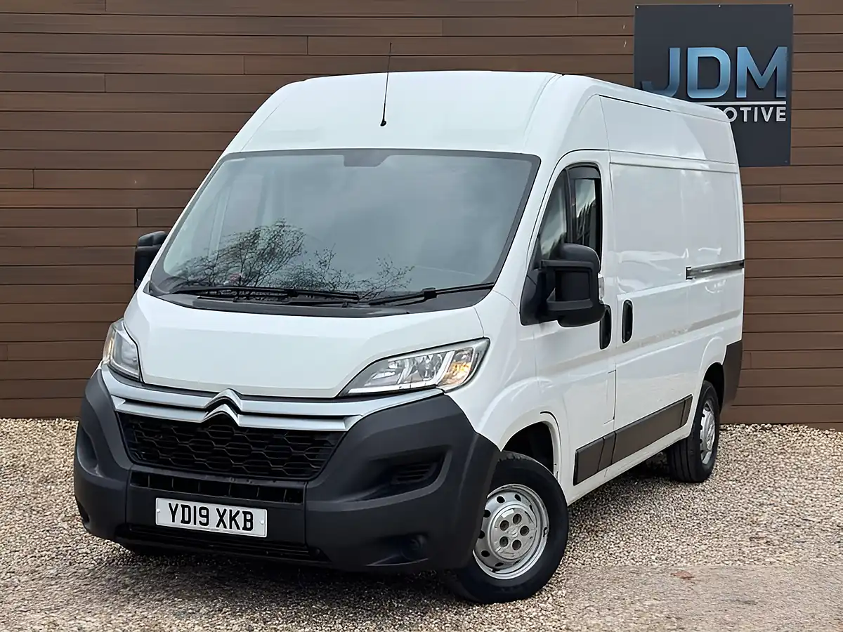Used 2019 Citroen Relay Enterprise White - Interior and Exterior details 9
