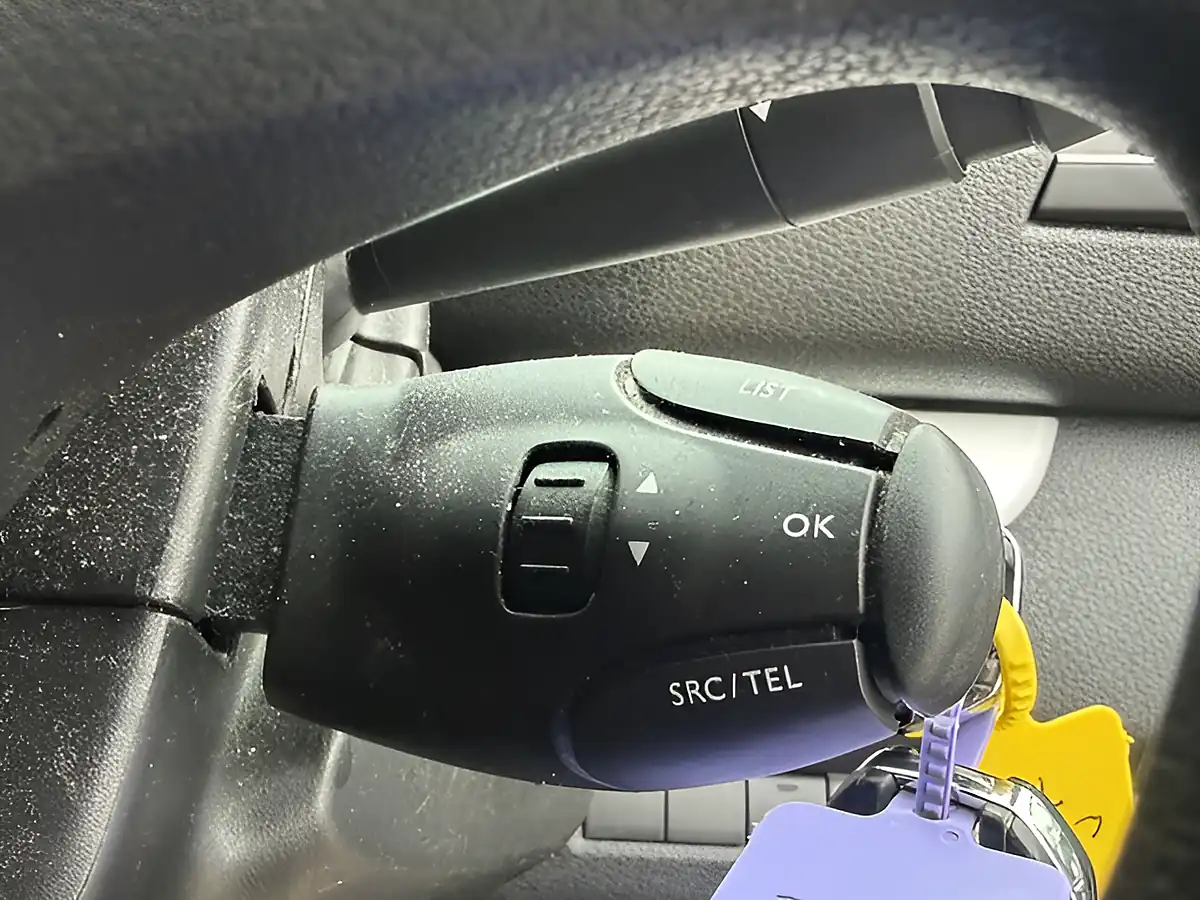 Used 2019 Citroen Spacetourer Business M Grey - Interior and Exterior details 20