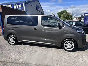 Used 2019 Citroen Spacetourer Feel M Platinum Grey Metallic - Interior and Exterior details 6