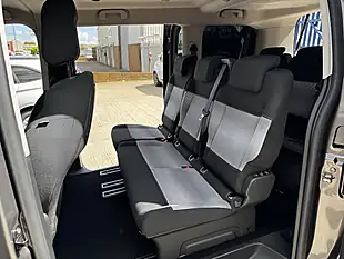 Used 2019 Citroen Spacetourer Feel M Platinum Grey Metallic - Interior and Exterior details 17
