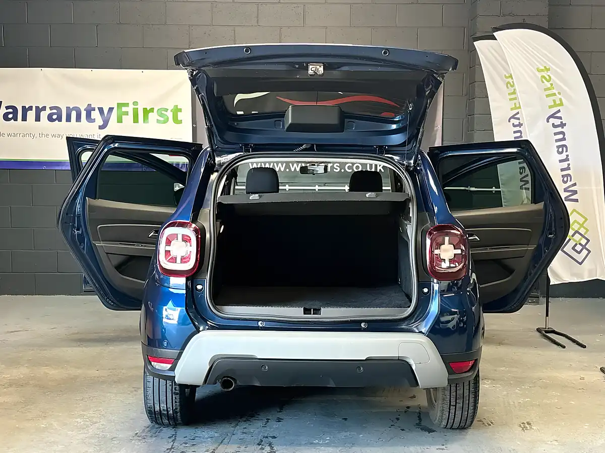 Used 2019 Dacia Duster Comfort 4WD Blue - Interior and Exterior details 9