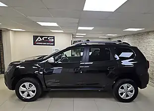 Used 2019 Dacia Duster Comfort Black - Interior and Exterior details 7