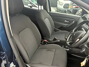 Used 2019 Dacia Duster Comfort Blue - Interior and Exterior details 12
