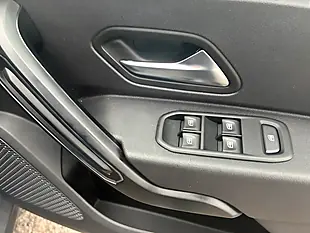 Used 2019 Dacia Duster Comfort Blue - Interior and Exterior details 14