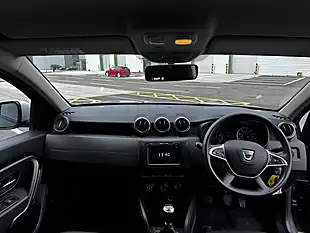 Used 2019 Dacia Duster Comfort Grey - Interior and Exterior details 12