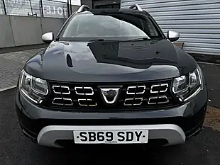 Used 2019 Dacia Duster Comfort Grey - Interior and Exterior details 3