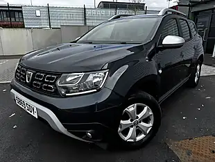 Used 2019 Dacia Duster Comfort Grey - Interior and Exterior details 4