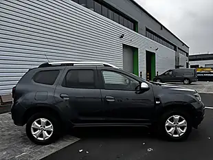 Used 2019 Dacia Duster Comfort Grey - Interior and Exterior details 8