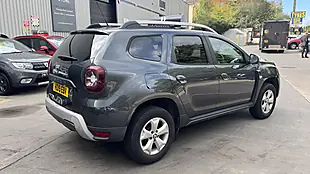 Used 2019 Dacia Duster Comfort Grey - Interior and Exterior details 4