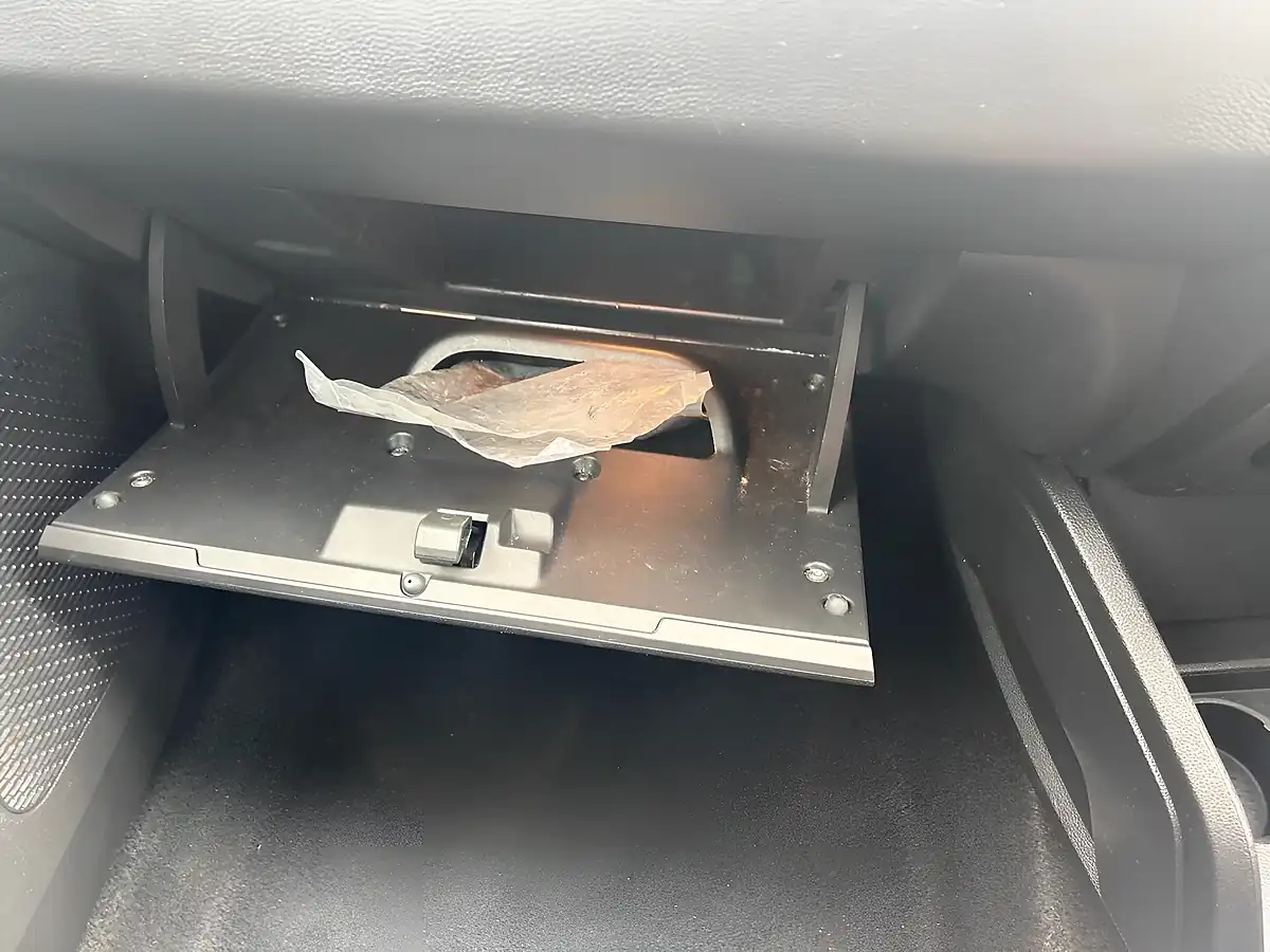 Used 2019 Dacia Duster Comfort Orange - Interior and Exterior details 20
