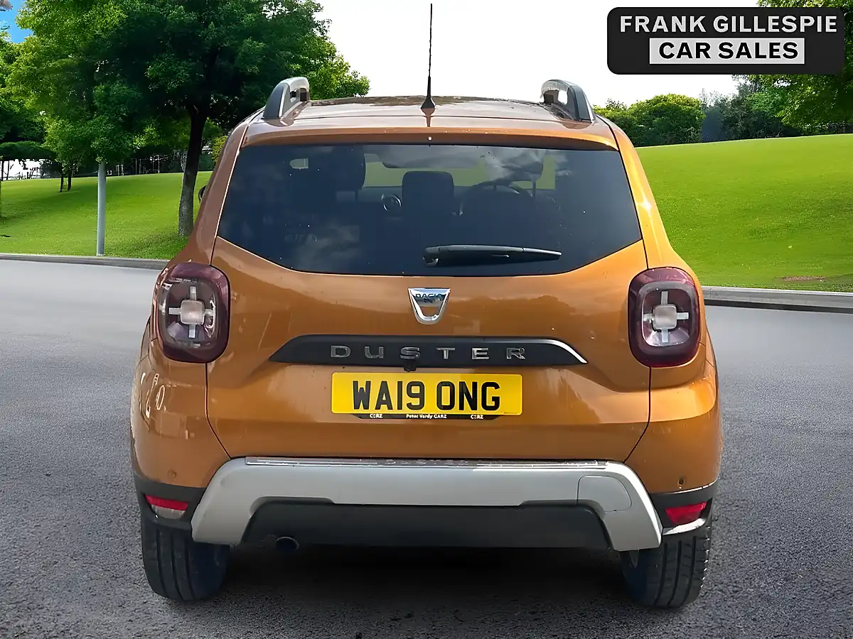 Used 2019 Dacia Duster Comfort Orange - Interior and Exterior details 7