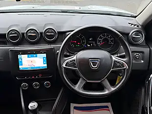 Used 2019 Dacia Duster Comfort White - Interior and Exterior details 11