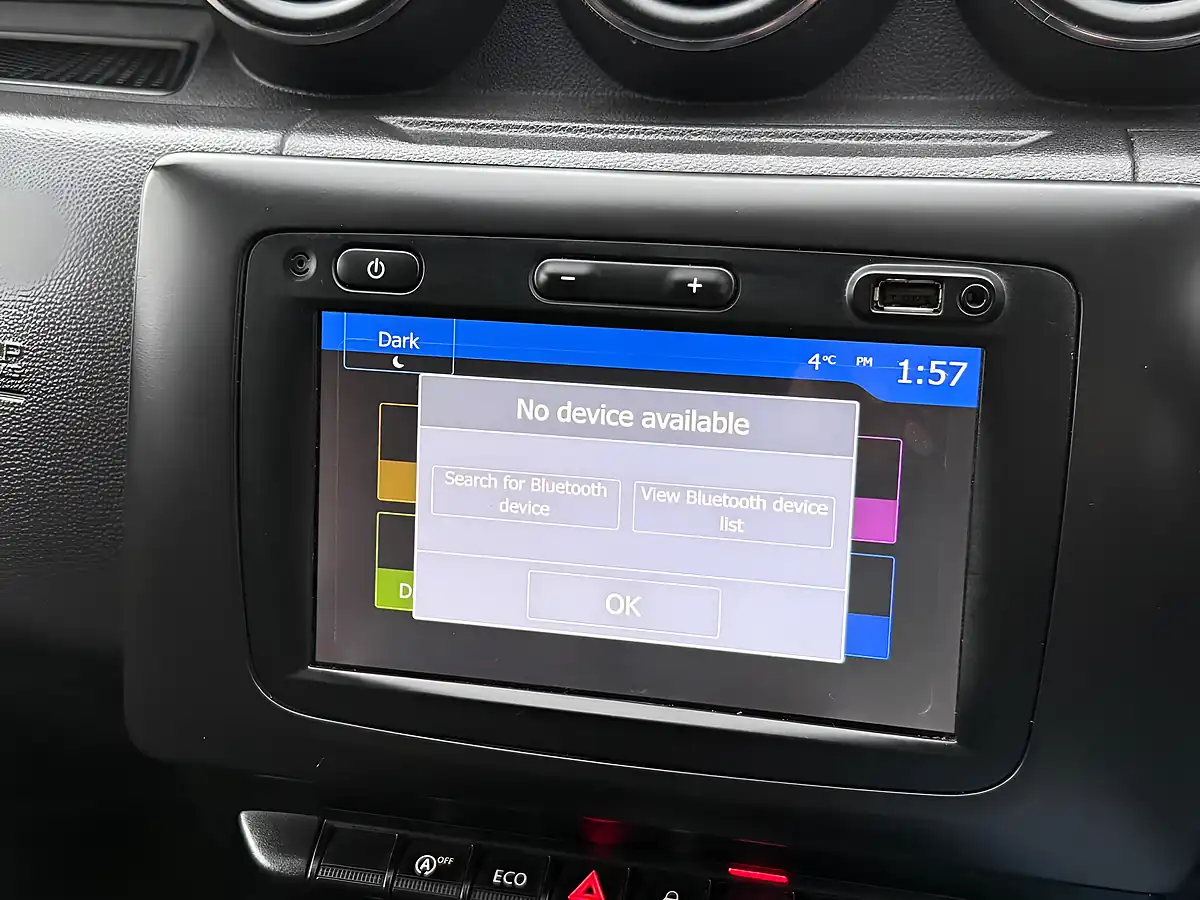 Used 2019 Dacia Duster Comfort White - Interior and Exterior details 15