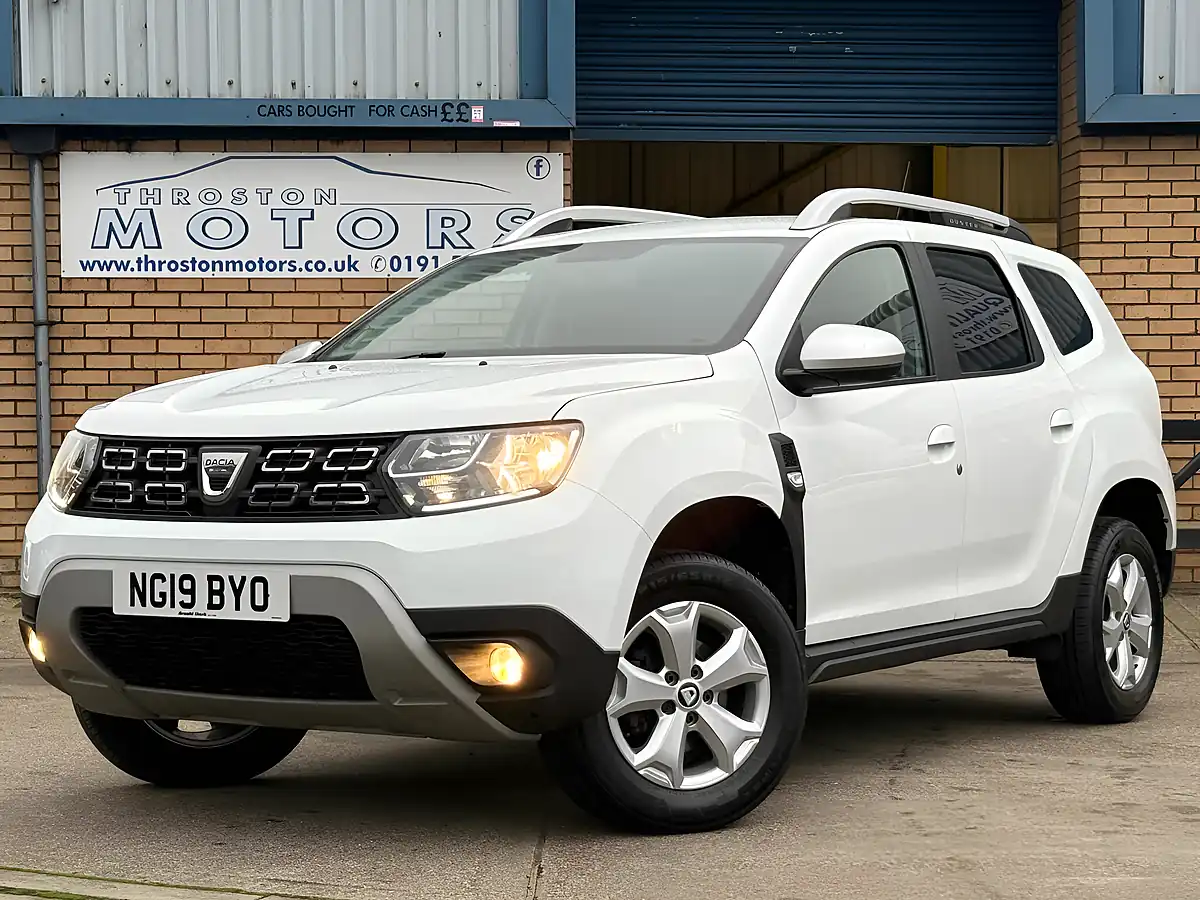 Used 2019 Dacia Duster Comfort White - Interior and Exterior details 2