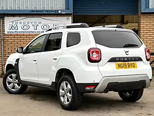 Used 2019 Dacia Duster Comfort White - Interior and Exterior details 3