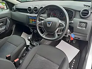 Used 2019 Dacia Duster Comfort White - Interior and Exterior details 15