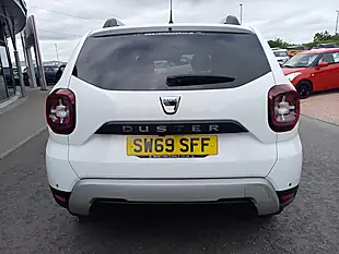 Used 2019 Dacia Duster Comfort White - Interior and Exterior details 6