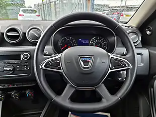 Used 2019 Dacia Duster Essential Desert Orange - Interior and Exterior details 10