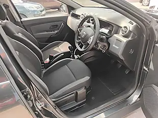 Used 2019 Dacia Duster Essential Grey - Interior and Exterior details 11