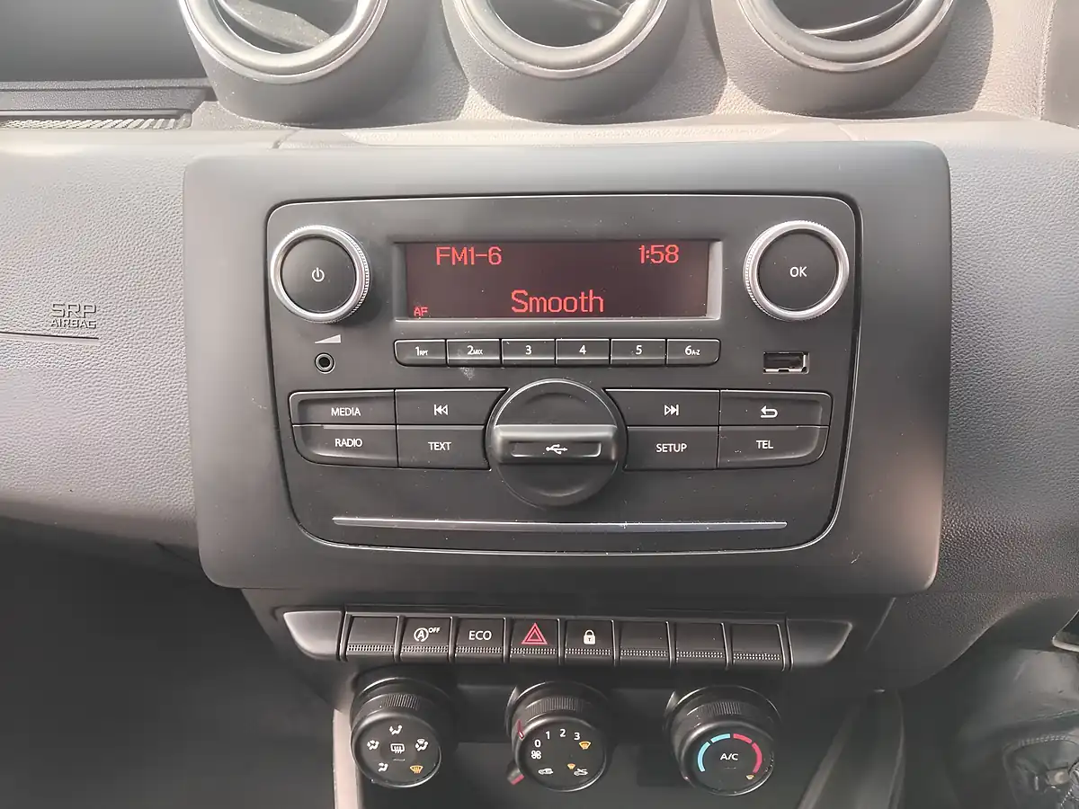 Used 2019 Dacia Duster Essential Grey - Interior and Exterior details 13