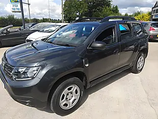 Used 2019 Dacia Duster Essential Grey - Interior and Exterior details 5