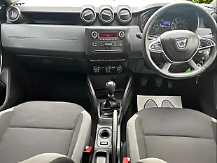 Used 2019 Dacia Duster Essential Grey - Interior and Exterior details 11