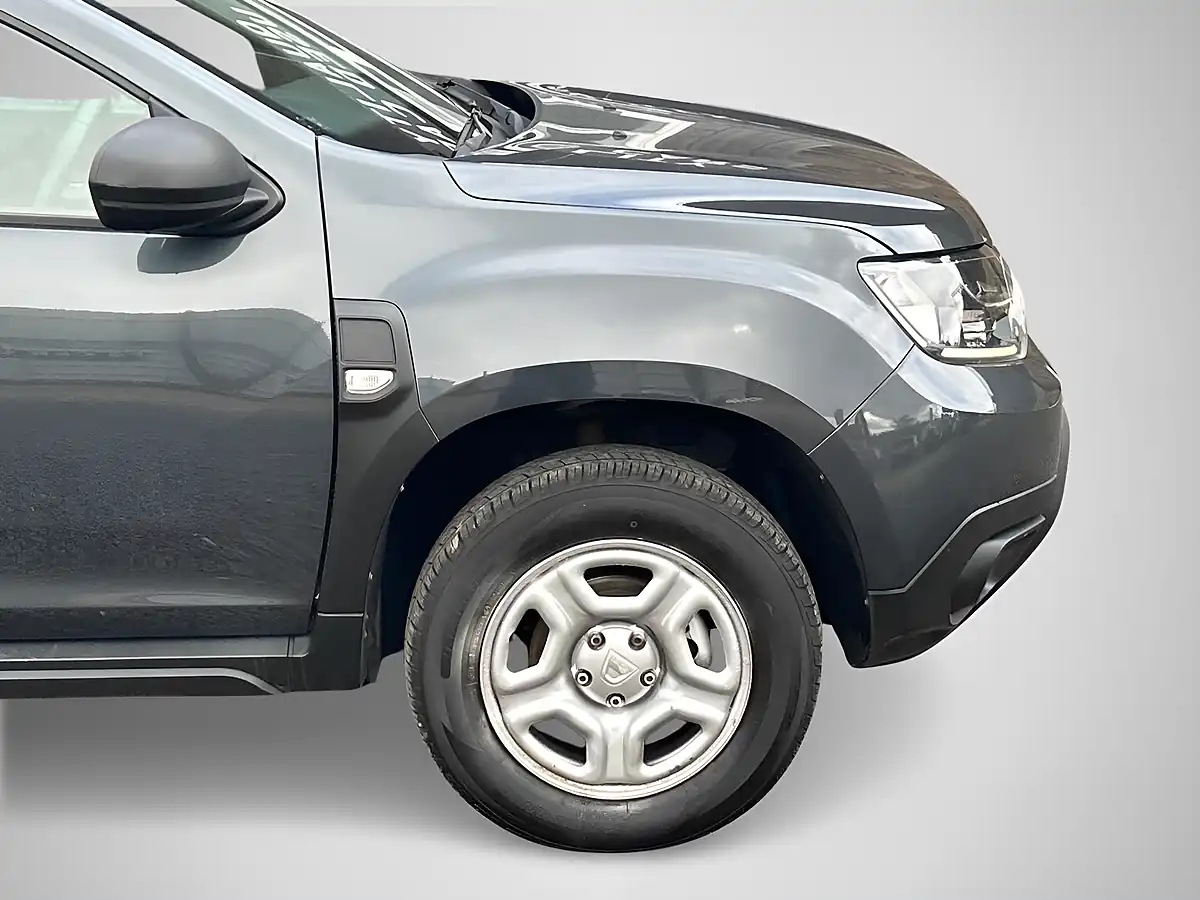 Used 2019 Dacia Duster Essential Grey - Interior and Exterior details 14