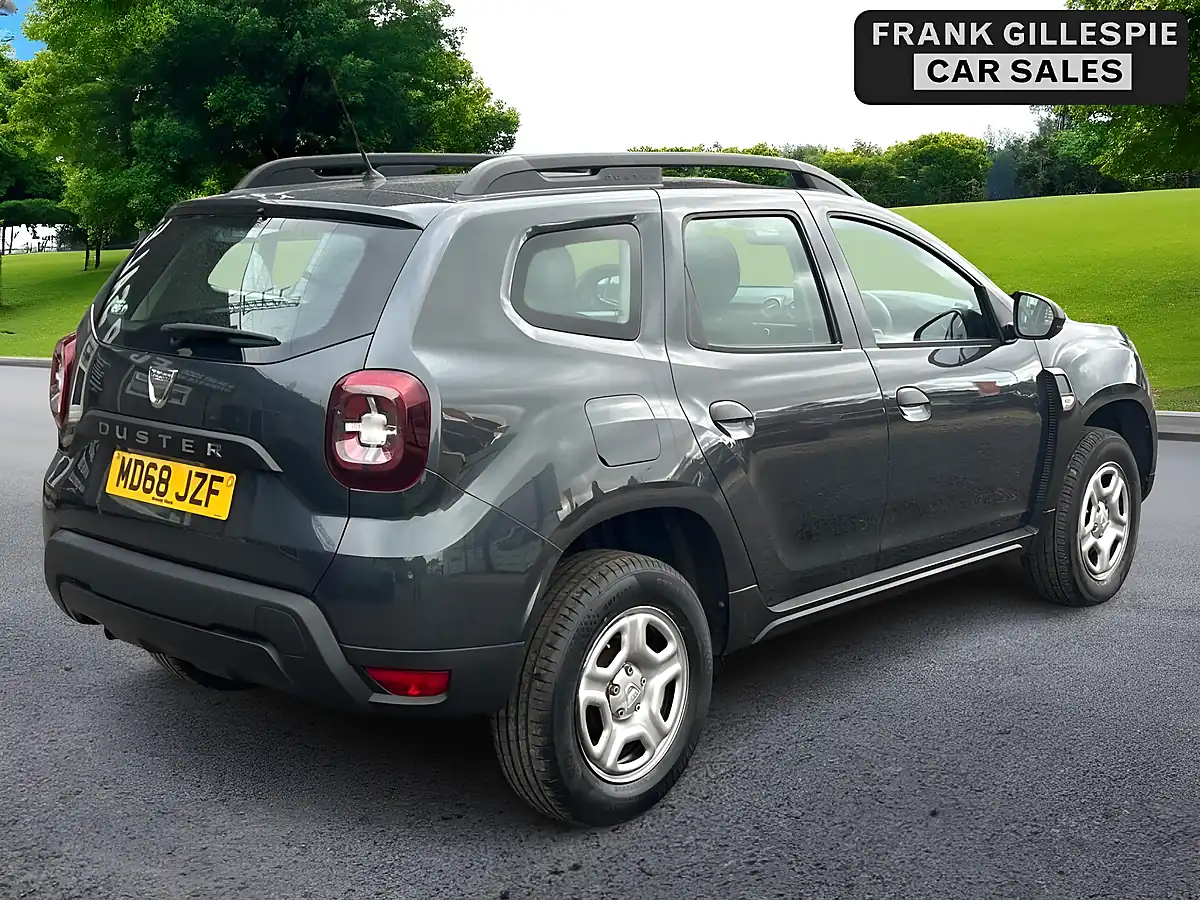 Used 2019 Dacia Duster Essential Grey - Interior and Exterior details 6