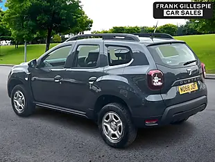 Used 2019 Dacia Duster Essential Grey - Interior and Exterior details 7