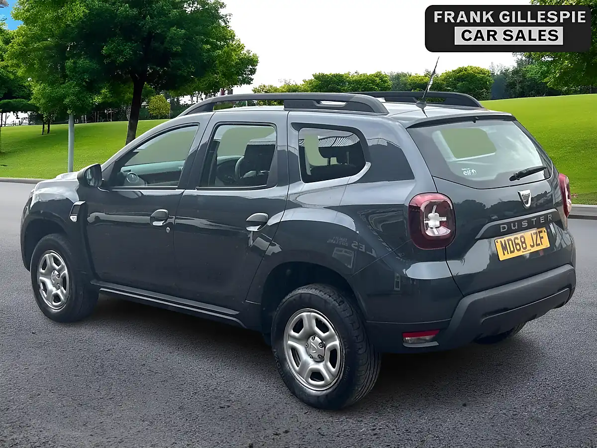 Used 2019 Dacia Duster Essential Grey - Interior and Exterior details 7