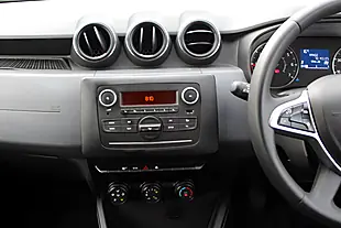 Used 2019 Dacia Duster Essential White - Interior and Exterior details 16